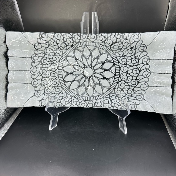 SOLD Sydenstricker Fused Art Glass Dessert Plate White Embassy Lace Signed 15.5” - Picture 1 of 6